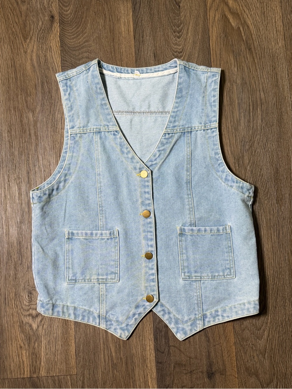 Cute Light Wash Denim Vest with Front Pockets